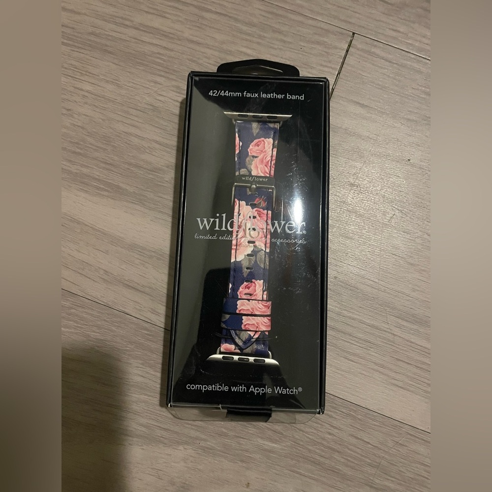 Wild flower navy blue and pink floral 42/44mm Apple Watch band